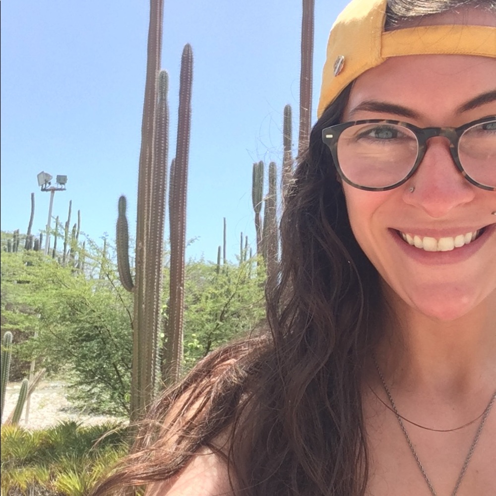 Meet your Posher, Eloise